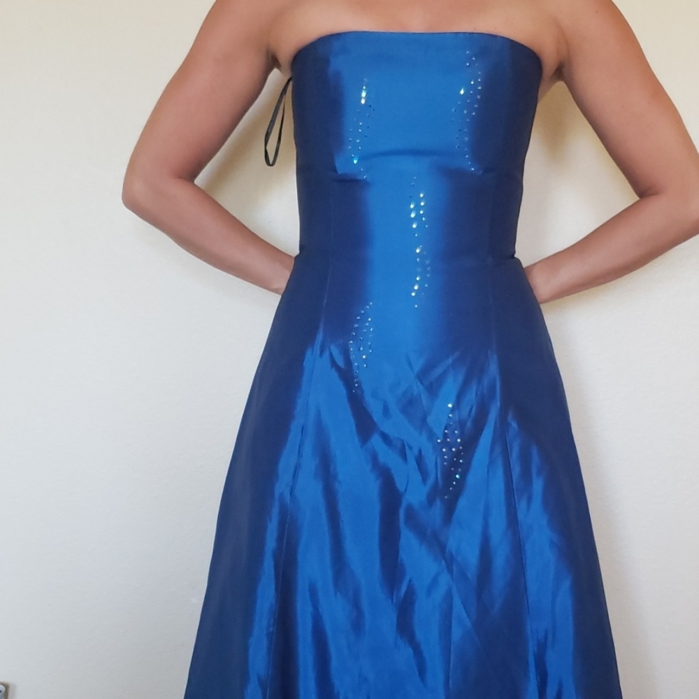 Women's dress